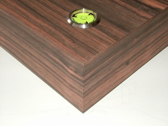 Garrard 301 Makassar 08